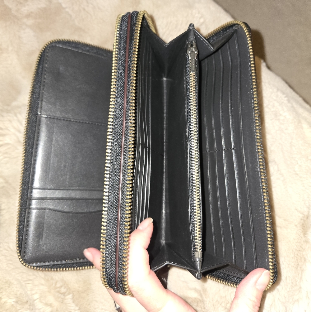 NWOT Coach Black Vintage Huge Leather Men's Zip Wallet - Picture 6 of 13